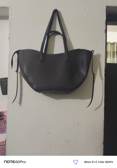 bag selling