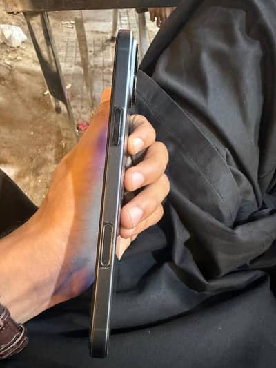 Apple iPhone 16 Plus