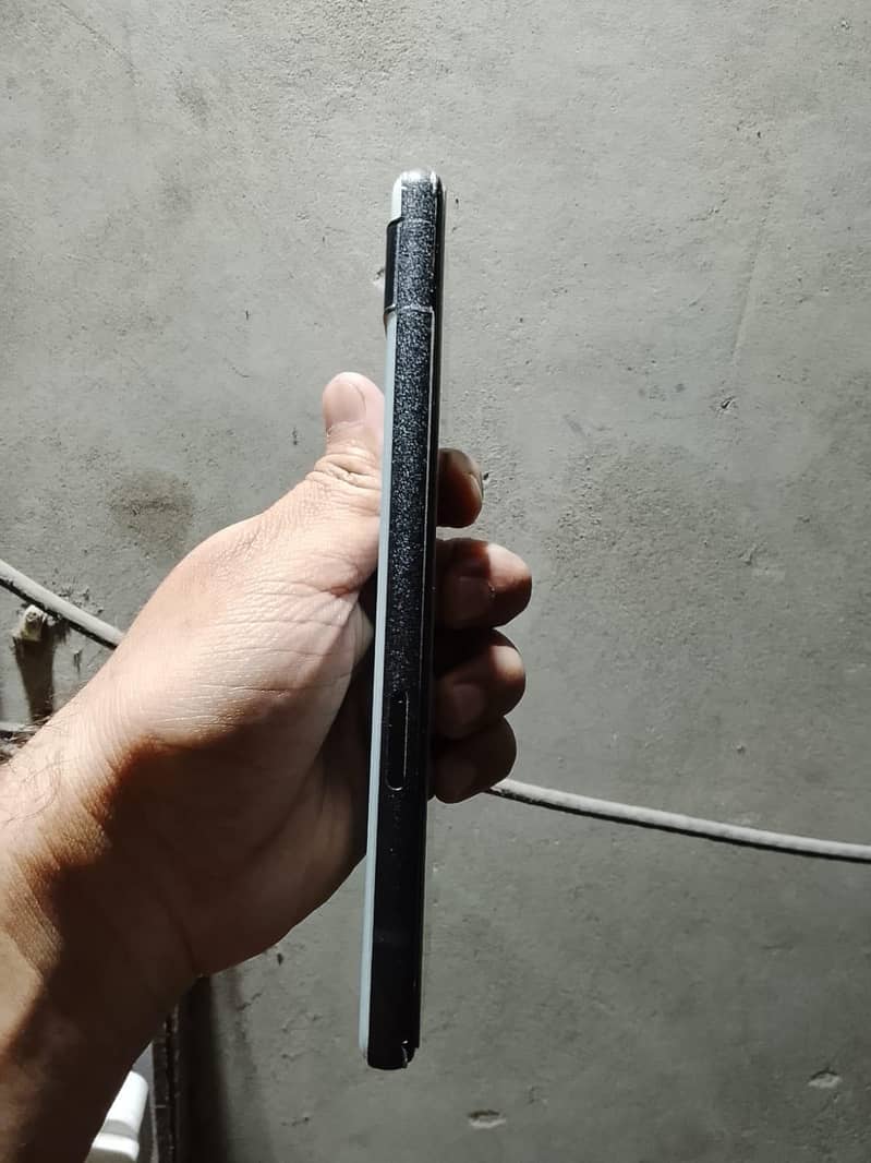 Google Pixel 6a 1