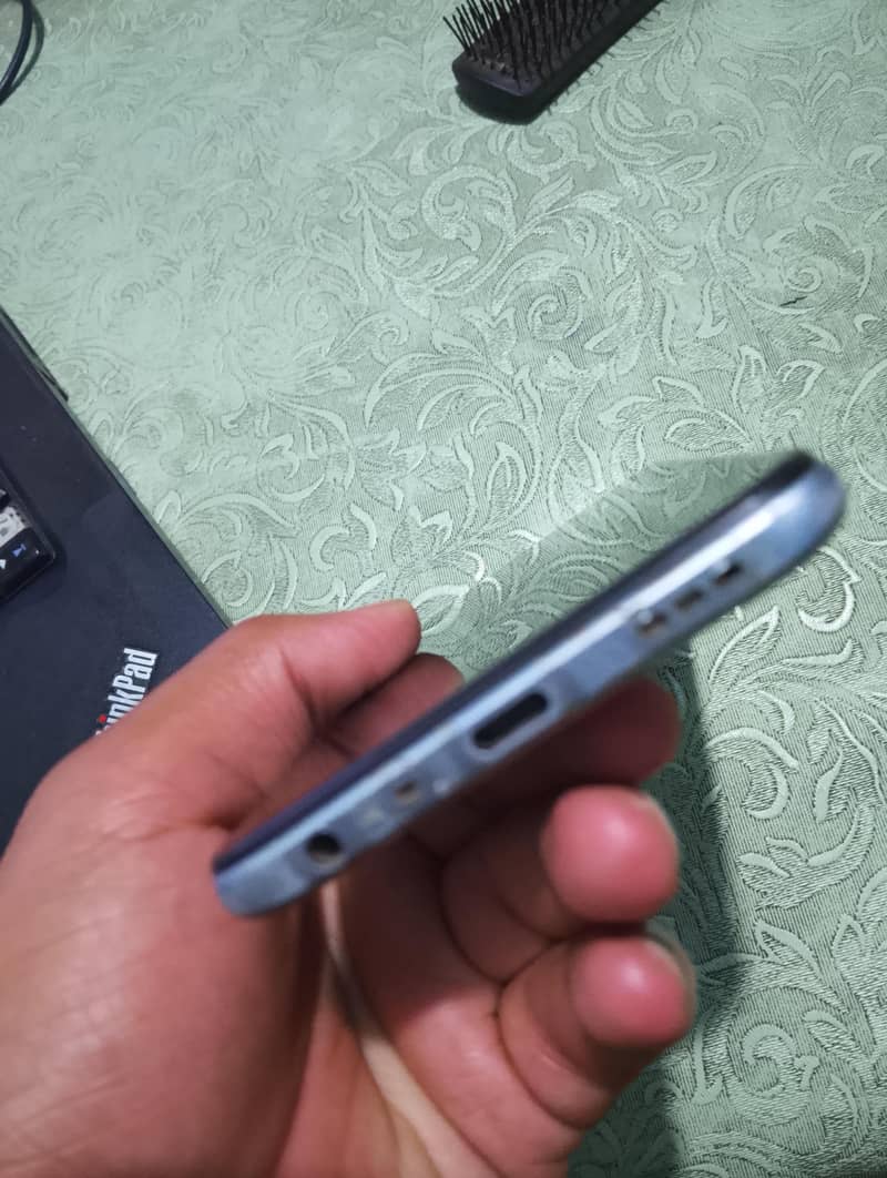 OPPO A54 0