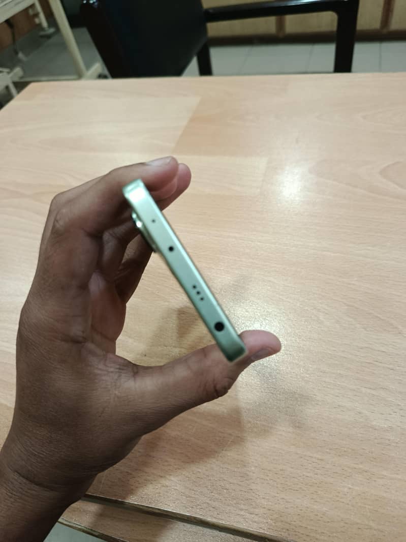 Xiaomi Redmi Note 13 4