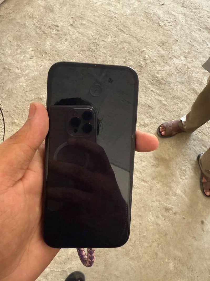 iPhone 15 pro 1