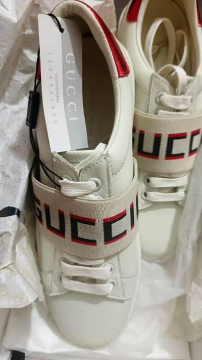 ace logo strips sneaker