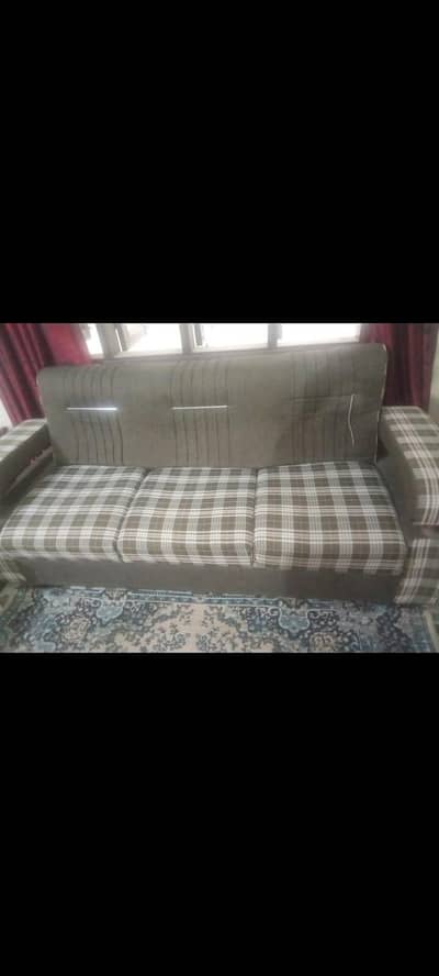 5 Seater Sofa Set in good condition