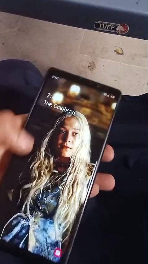 Samsung Mobile Note 8 1