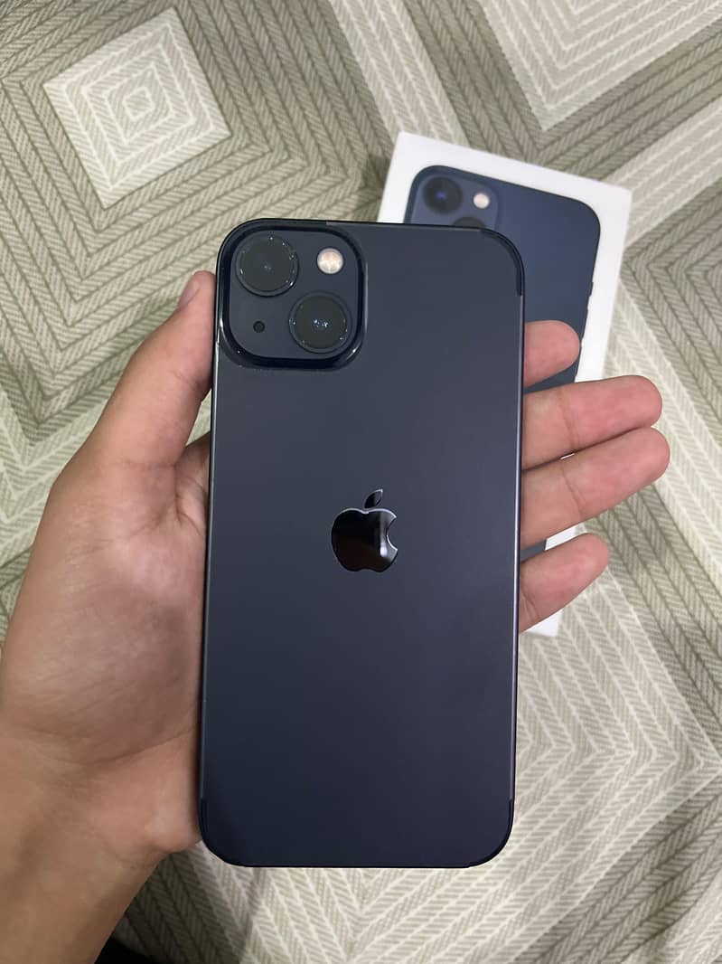 Apple iPhone 13 3