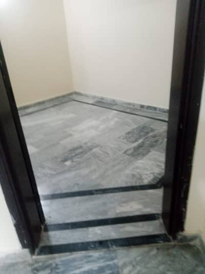 5 Marla 3rd floor with Gas Pani bijli