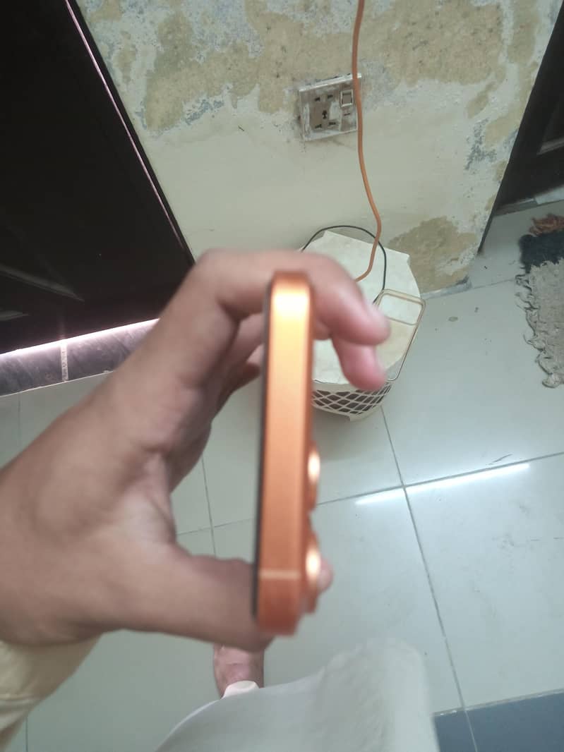 Apple iPhone 11 2