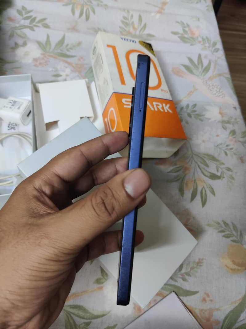 Tecno Spark 10 Pro 4