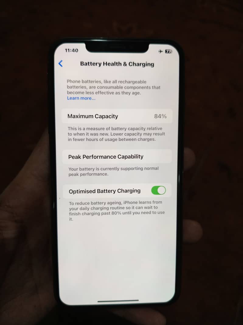 Apple iPhone XS Max 10
