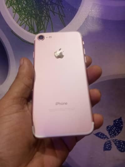 I phone 7.128 gb .  pta approve ha