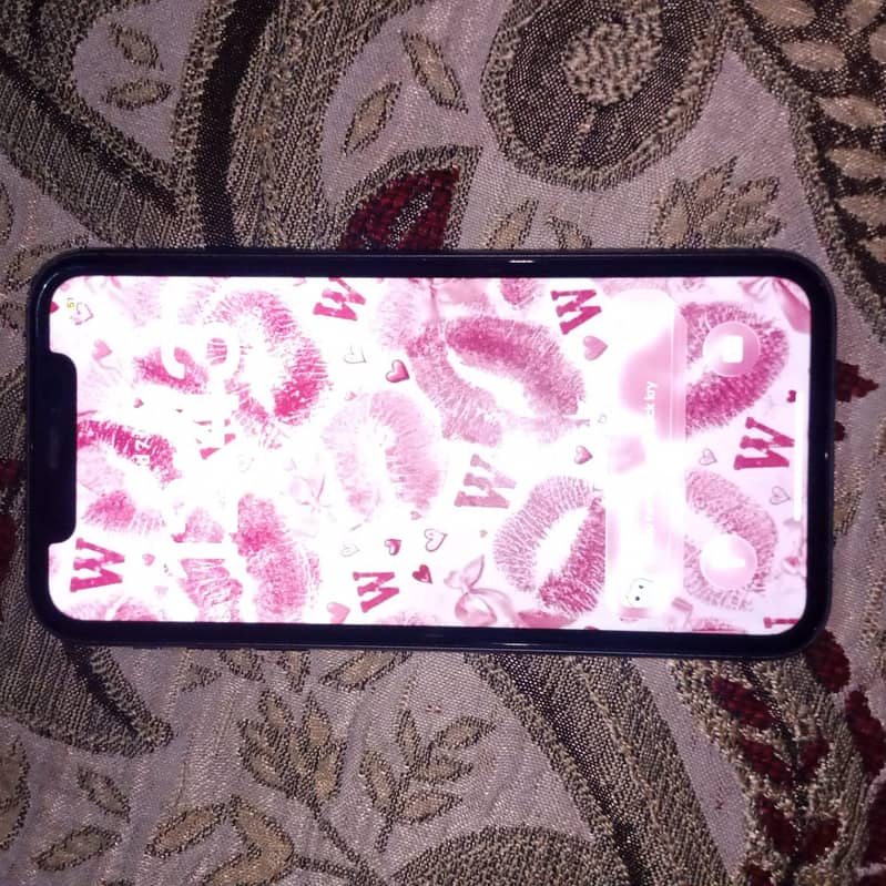 Apple iPhone 11 3