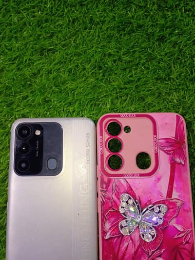 Tecno Spark 8C