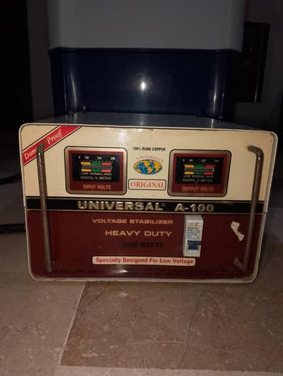 Universal A-100 Original Heavy Duty Stabilizer 10,000 Watts