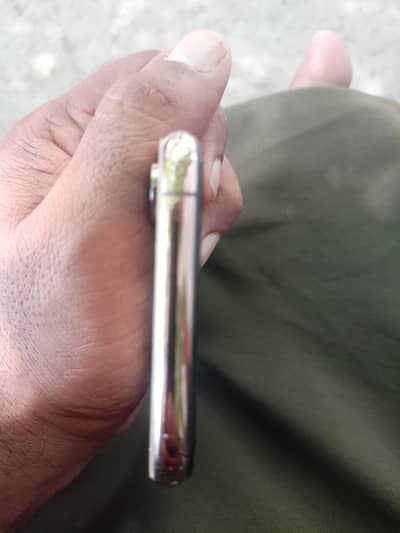 Apple iPhone XS