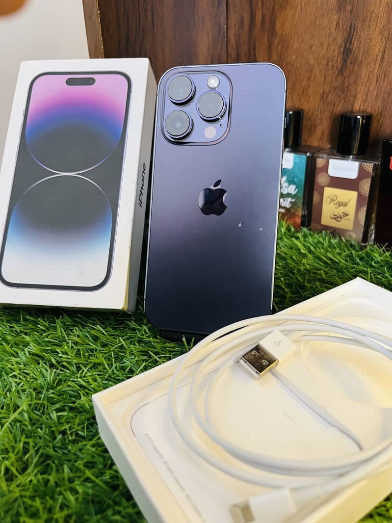 Apple iPhone 14 Pro 0