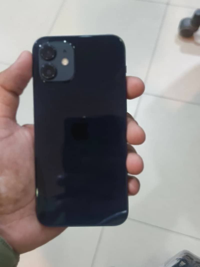Apple iPhone 12 0