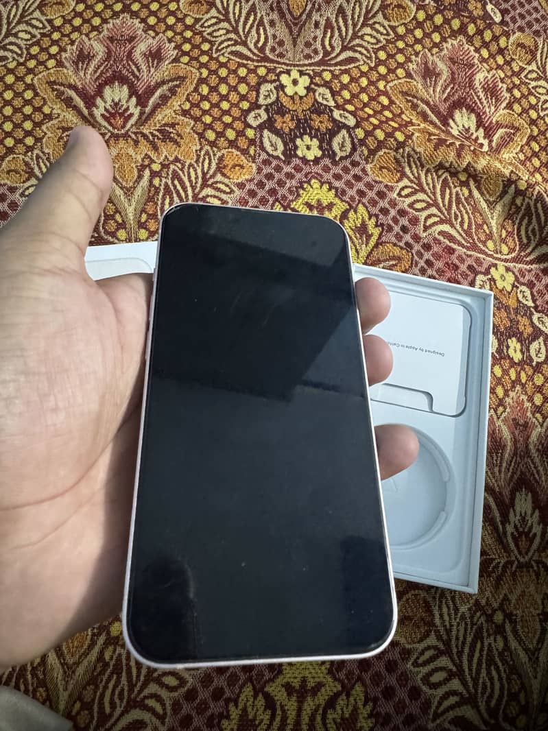 Apple iPhone 13 3