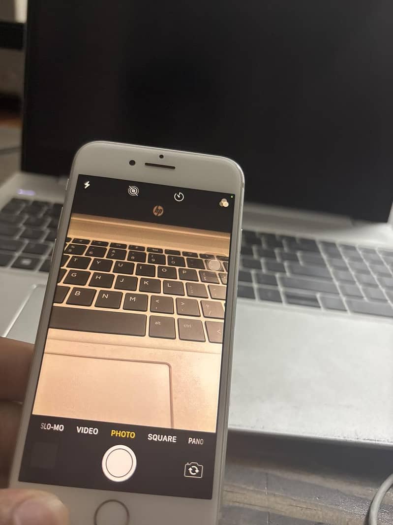 Apple iPhone 8 1