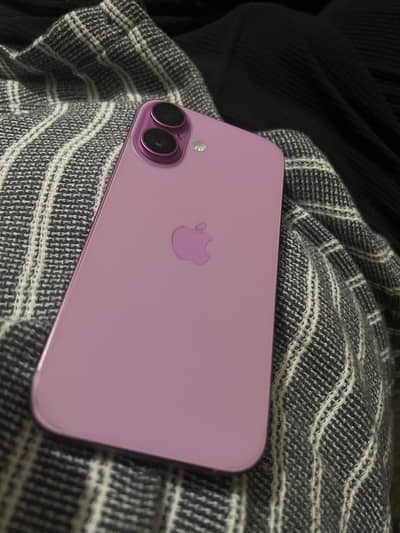 Apple iPhone 16