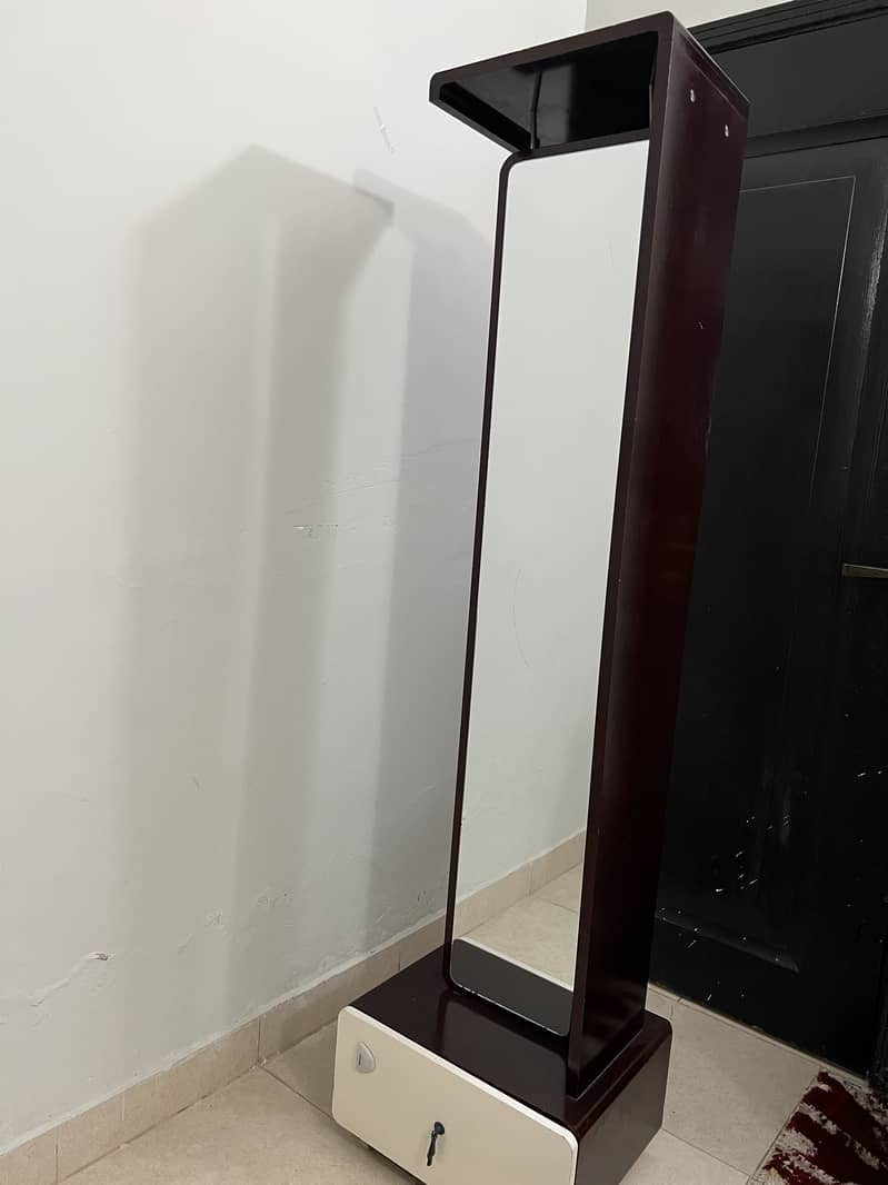 Standing lamp 1