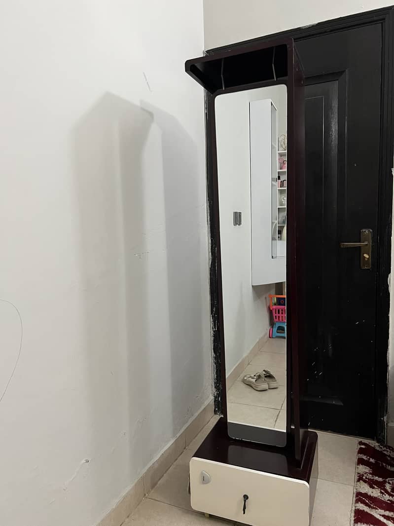 Standing lamp 2