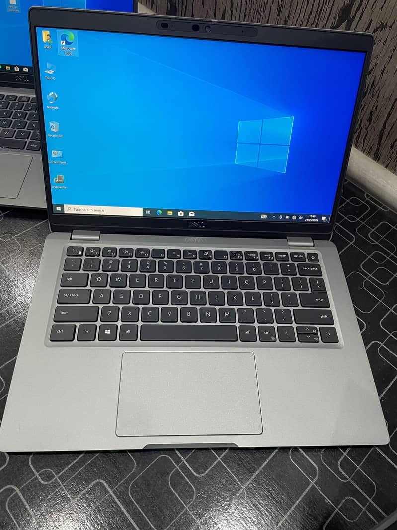 Dell 5230 1