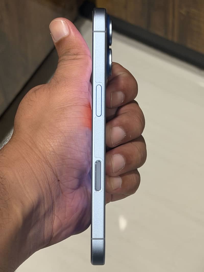 Apple iPhone 17 3