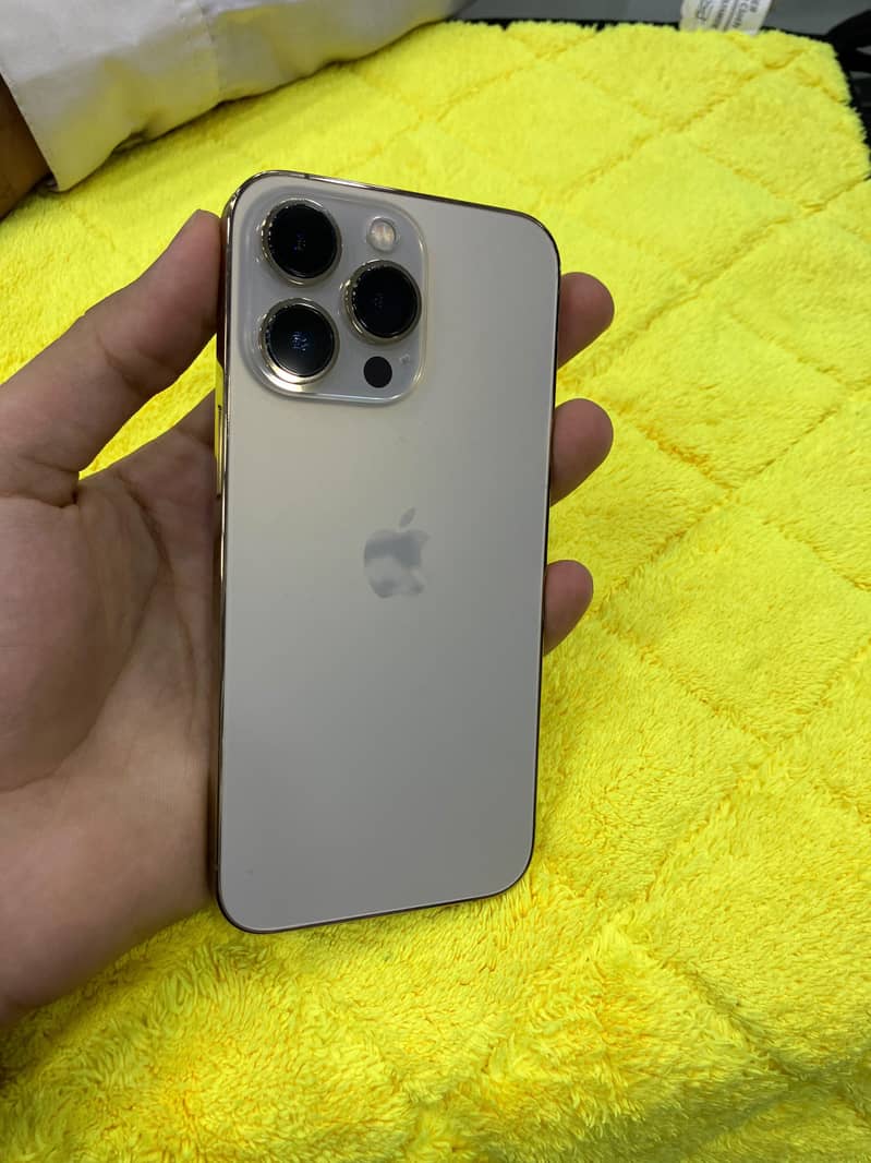 iPhone 13 pro 0