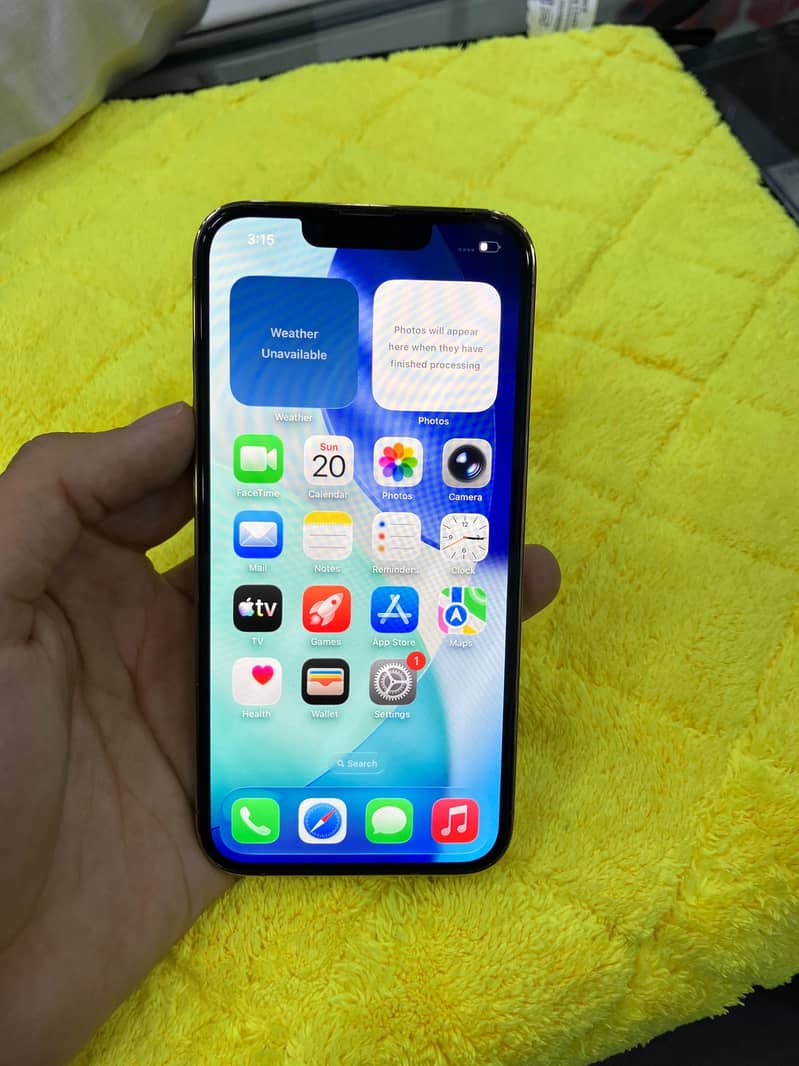 iPhone 13 pro 1