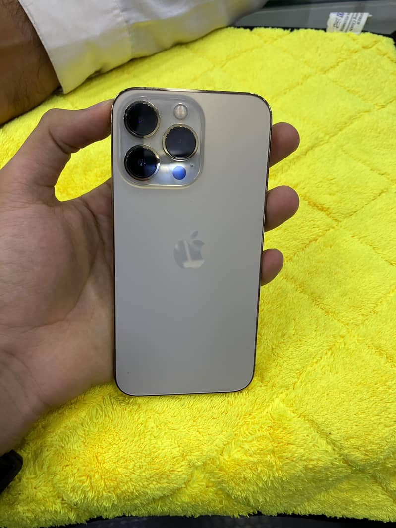 iPhone 13 pro 2