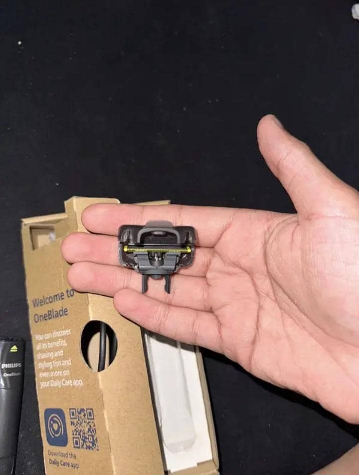 Philiphs oneblede shaver 4