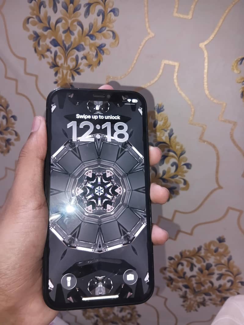 Apple iPhone 12 Pro 1