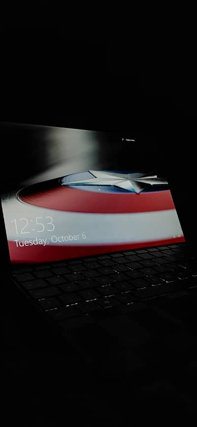 MICROSOFT SURFACE BOOK