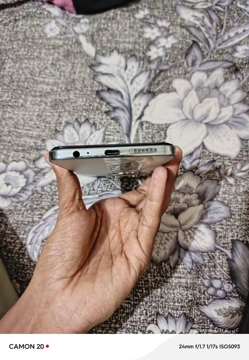 Tecno SPARK 30 Pro 3