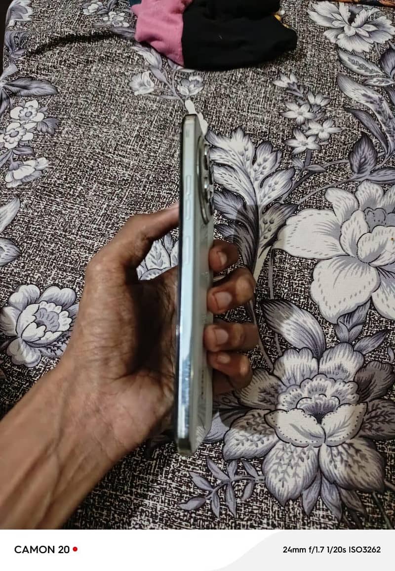 Tecno SPARK 30 Pro 4