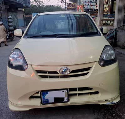 Daihatsu Mira 2012