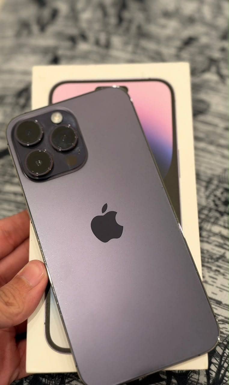 Apple iPhone 14 Pro Max 1