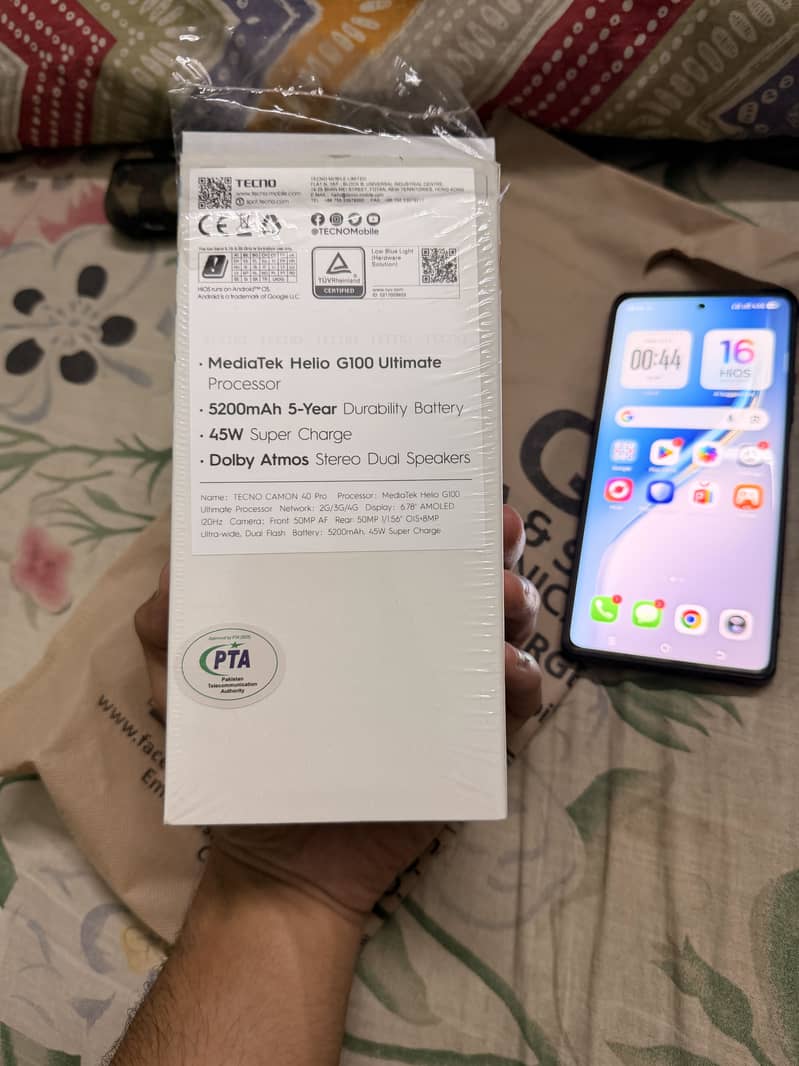 Tecno CAMON 40 Pro 6