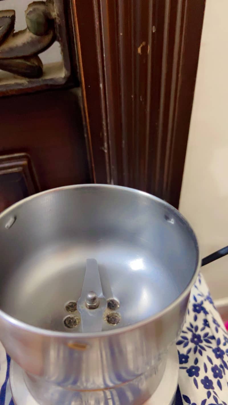 Electric Grinder 4
