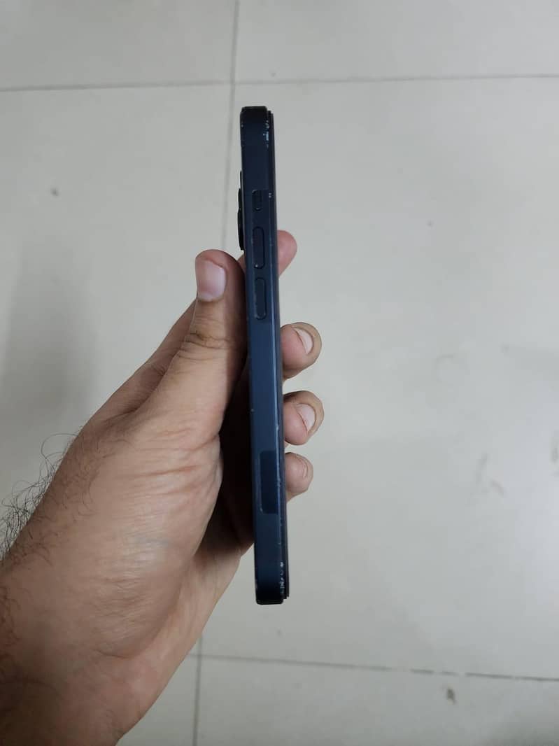 Apple iPhone 14 6