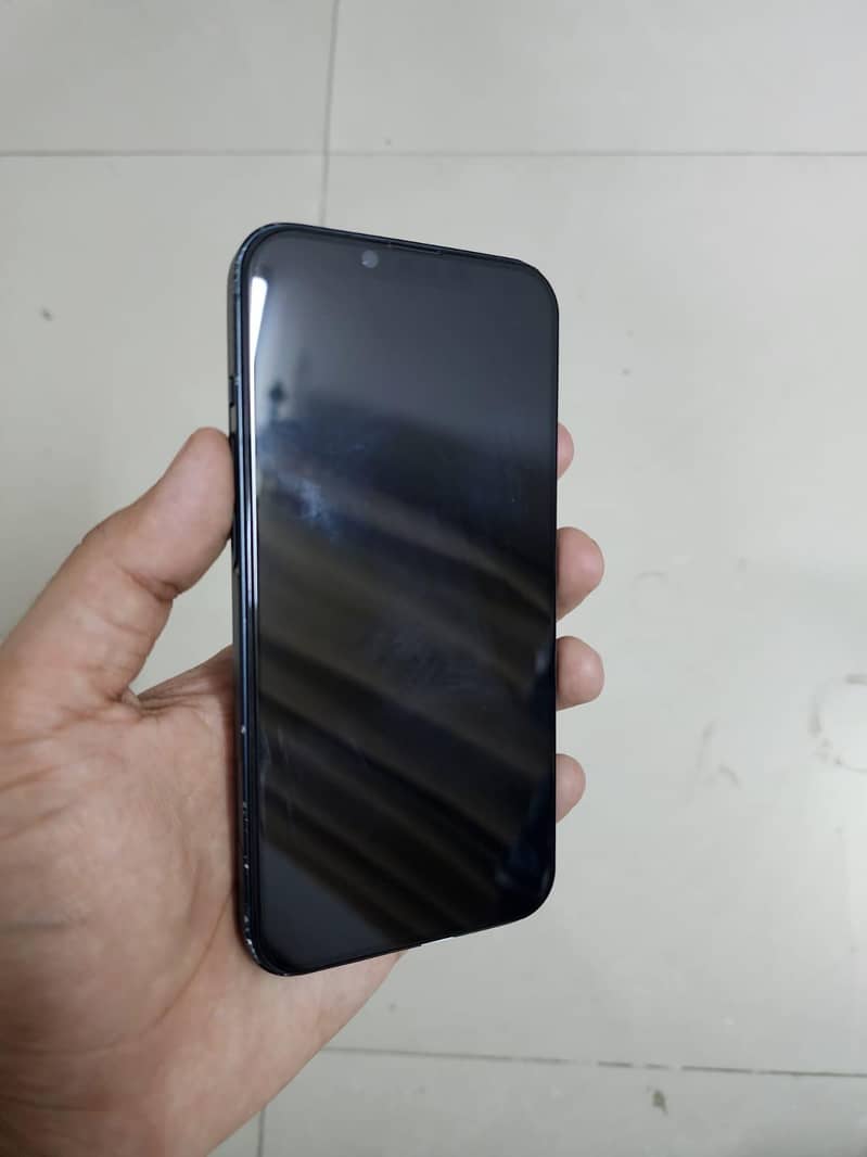 Apple iPhone 14 8