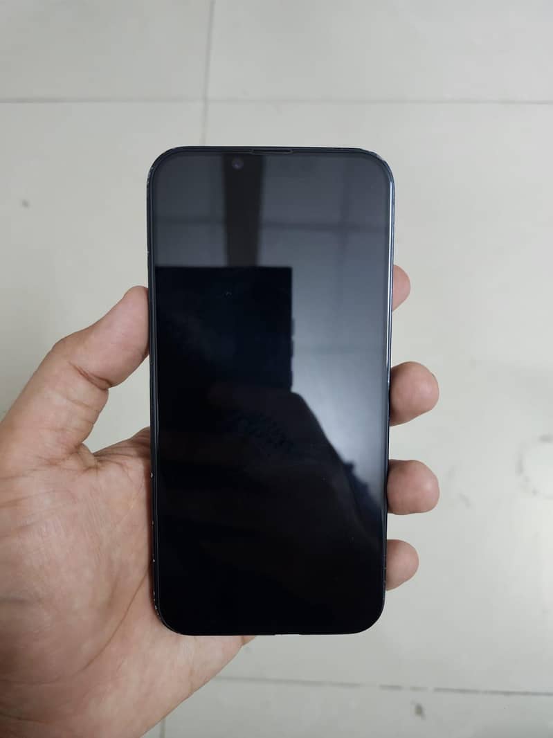 Apple iPhone 14 9