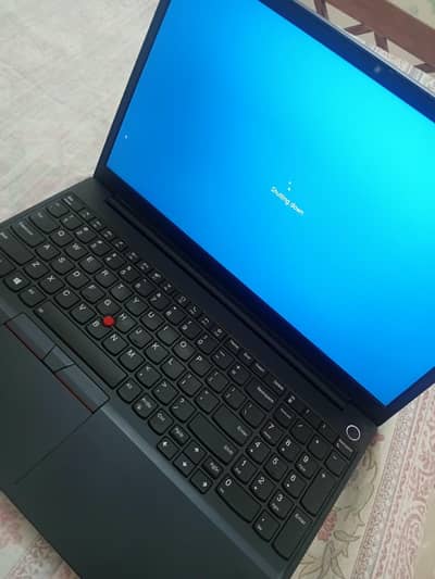Lenovo ThinkPad Ryzen 7 4700U | 8GB RAM | 256GB SSD