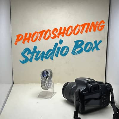 Photoshooting Studio Box White Colored Plastic With Bright Lightning