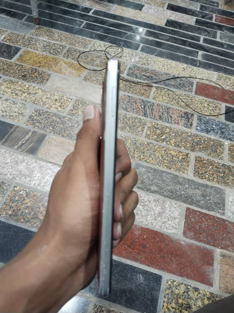 Infinix Note 11 5