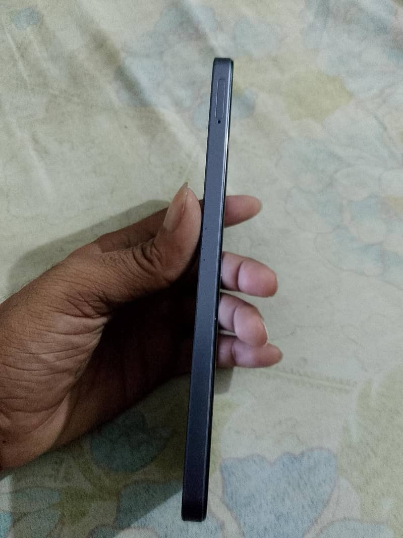 Realme Note 60 2