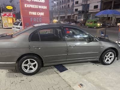 Honda civic 2002 Full option