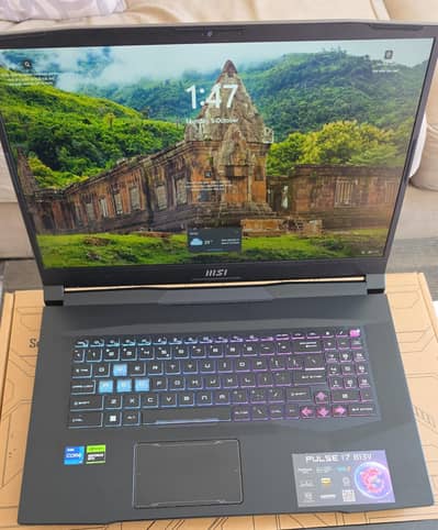 MSI PULS | RTX 4070 8GB CORE I7 13700H|| 144Hz GAMING