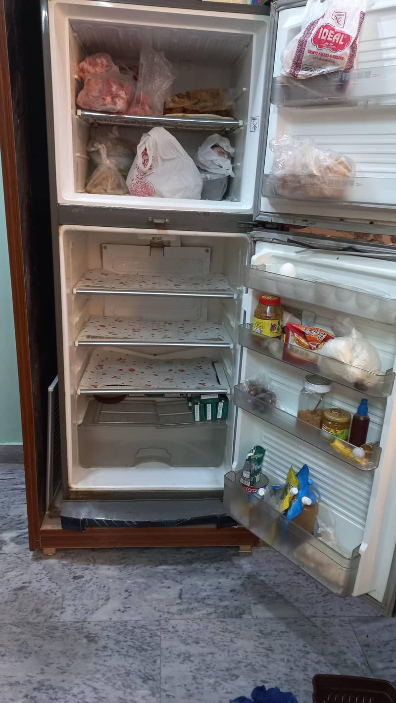 Dawlance fridge 3